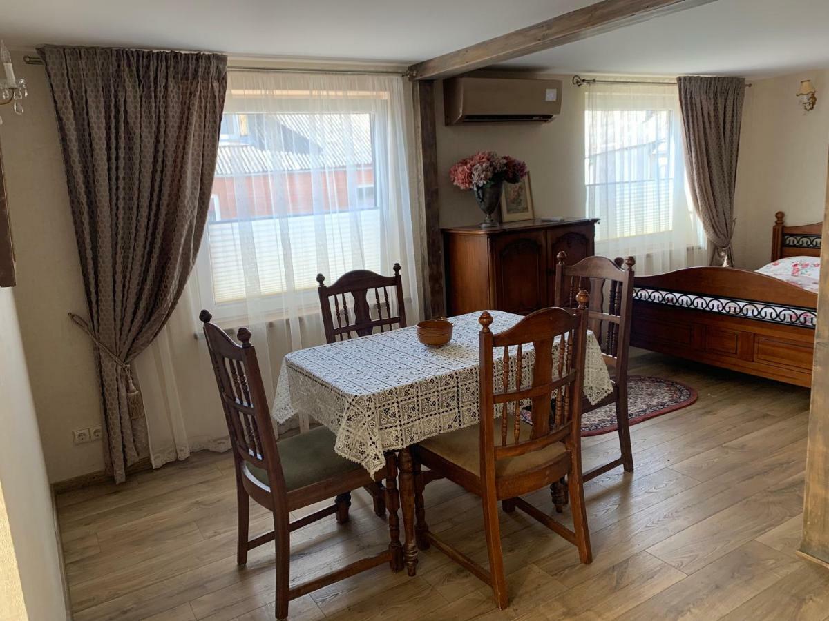 Arbatines Apartamentai Biržai Esterno foto